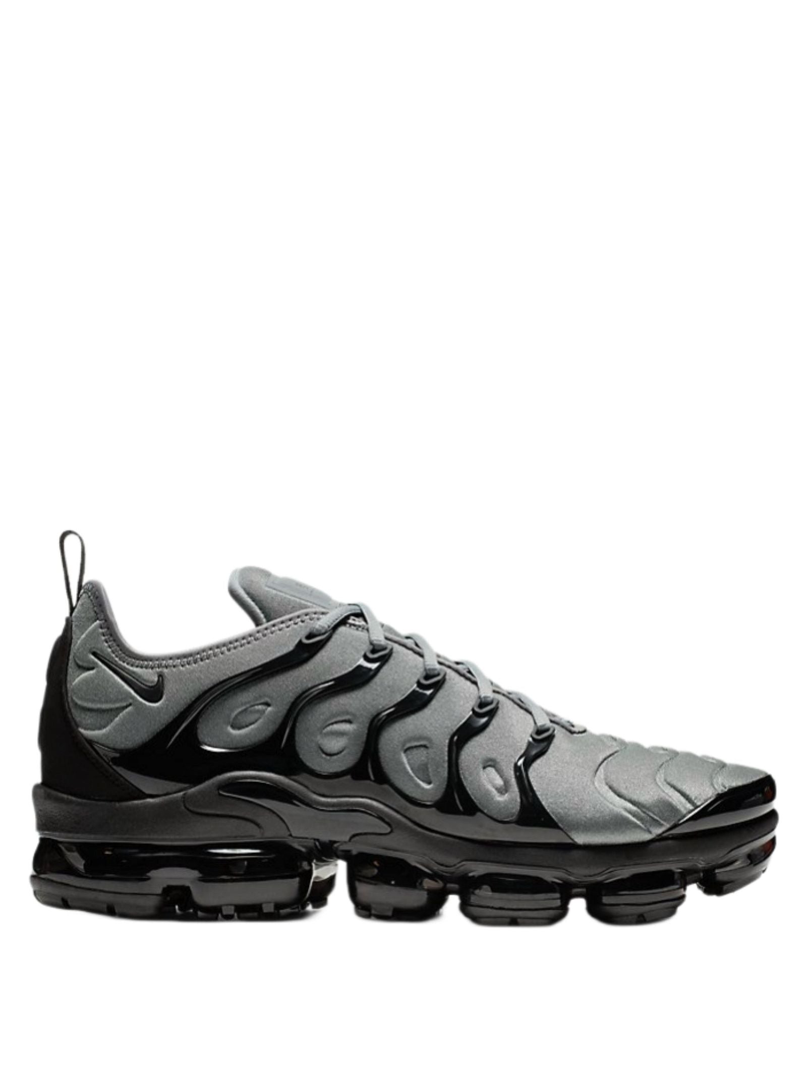 Vapormax deals outlet