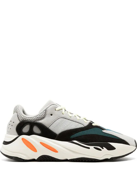 Yeezy 700 waverunner (God Reps)