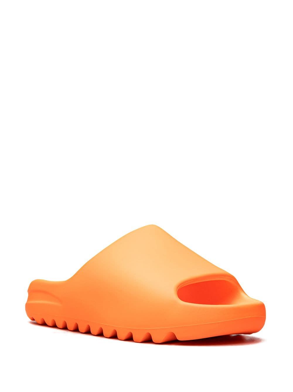 Yeezy Slide Enflame Orange (No Box) - blacksneaks